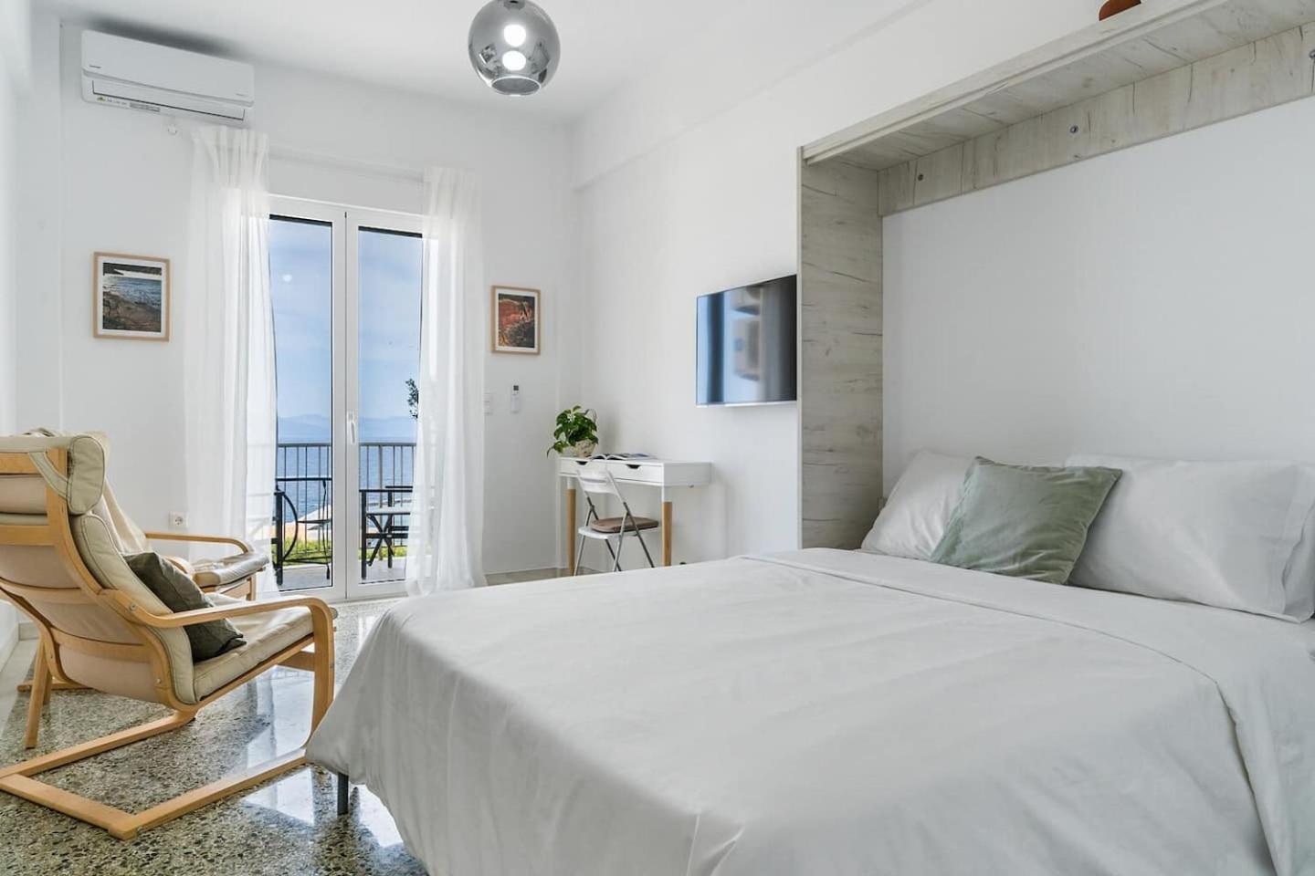 Apartmán On The Port Rafína Exteriér fotografie